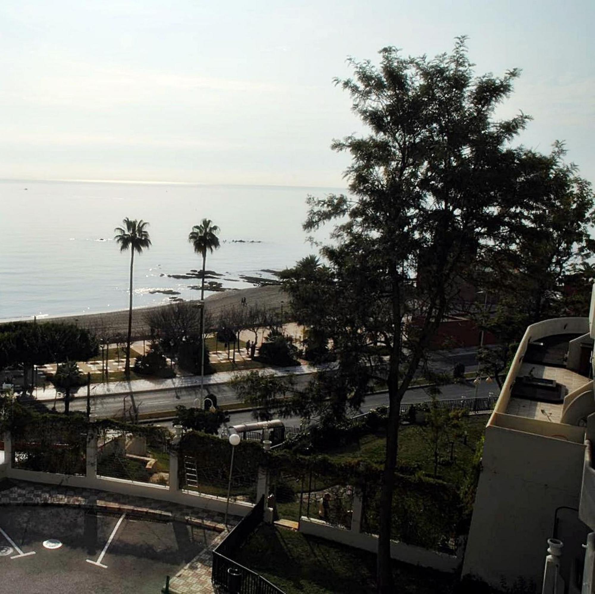 Beachfront In Benalbeach Appartement Benalmádena
